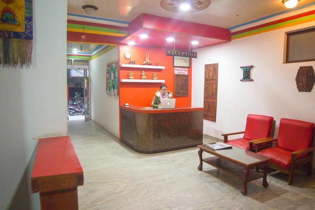 Oyo 166 Kathmandu Tourist Home 외부 사진